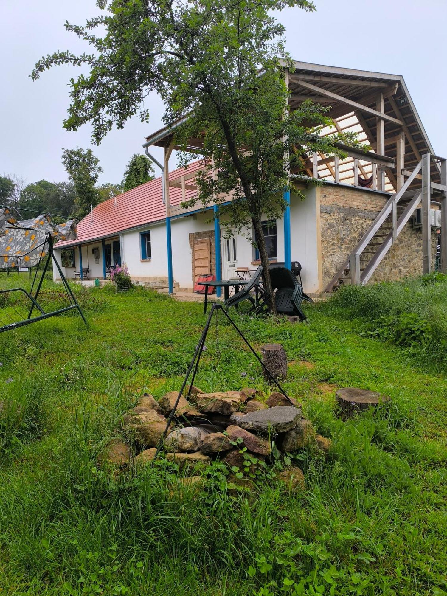 Апартаменты Blue Forest Retreat Manfa